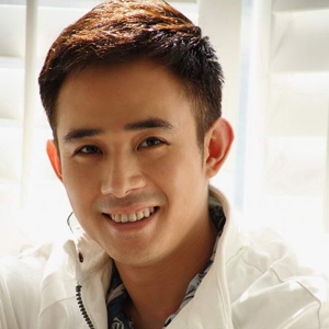 贾一平的英文名