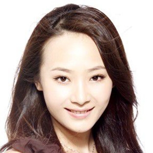 曲栅栅的英文名