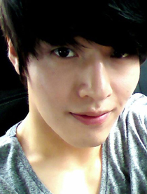 姜河那的英文名